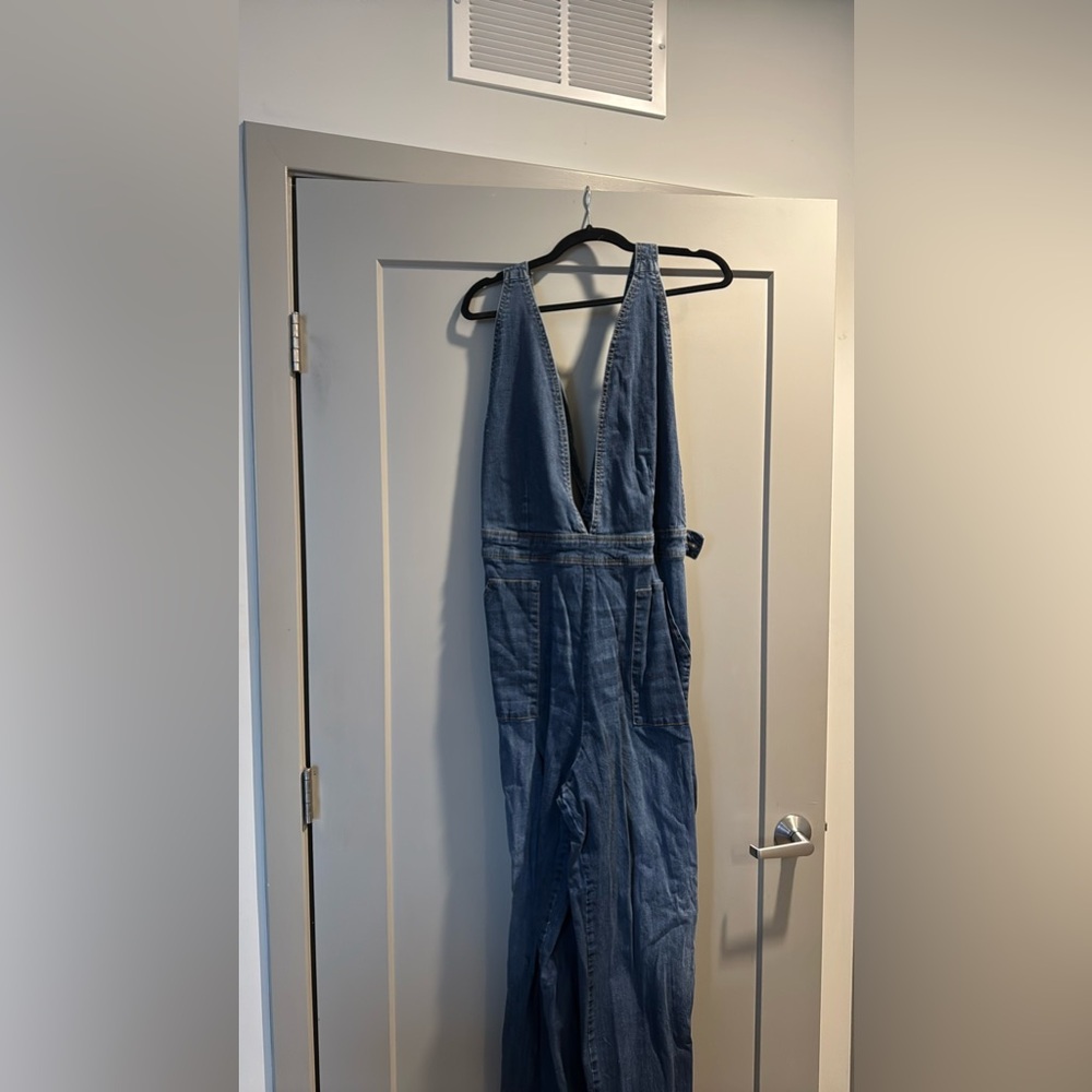 dollhouse denim overalls deep v size 18 W